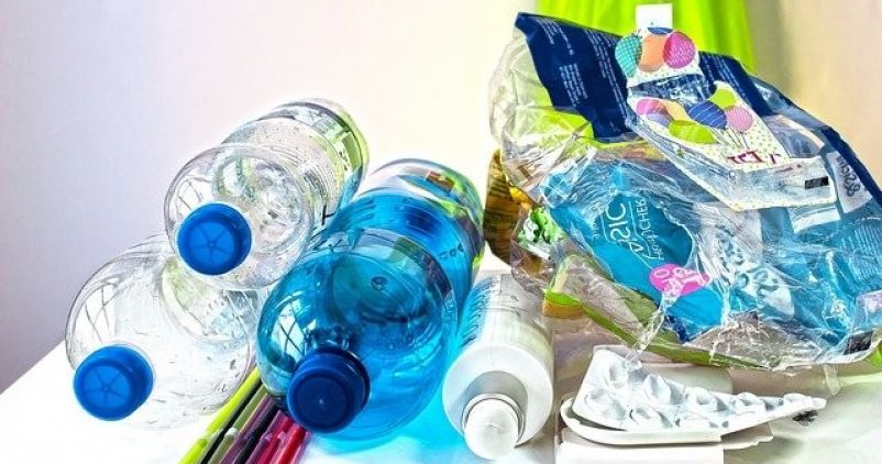 Co zmienia dyrektywa plastikowa?